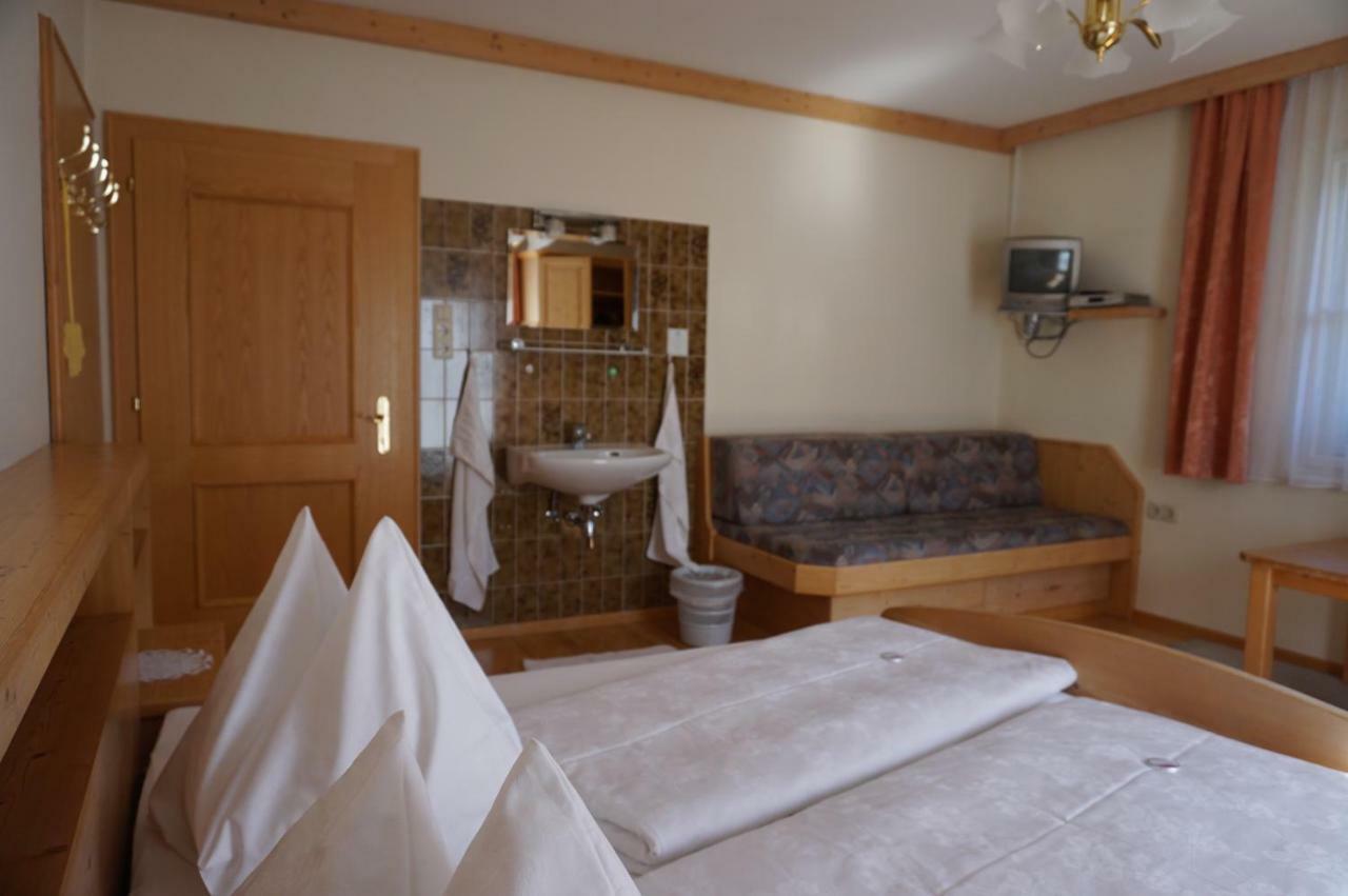 Appartement Musikhof Lexer à Liesing Extérieur photo