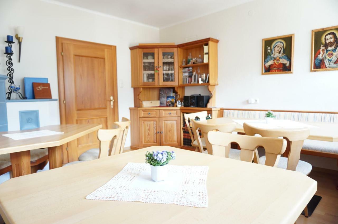 Appartement Musikhof Lexer à Liesing Extérieur photo